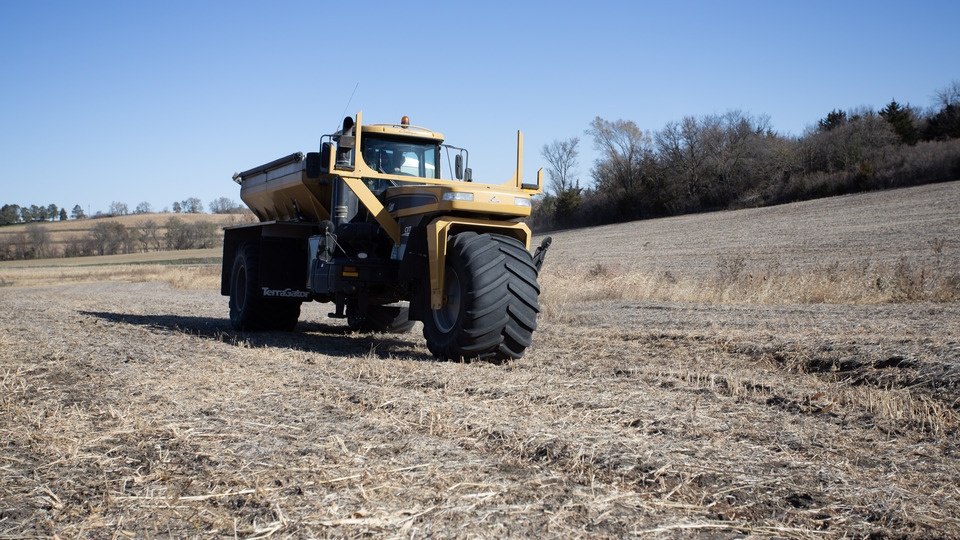 Manage Soil Health to Maximize Your Fertilizer Investment